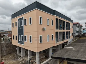 Furnished 3bdrm Apartment in Gbagada Estate for sale