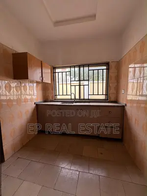 2bdrm Bungalow in Apo District for rent