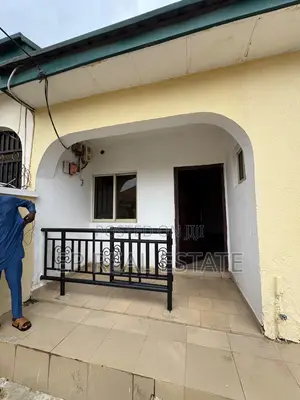 2bdrm Bungalow in Apo District for rent