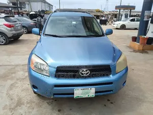 Toyota RAV4 2008 Blue