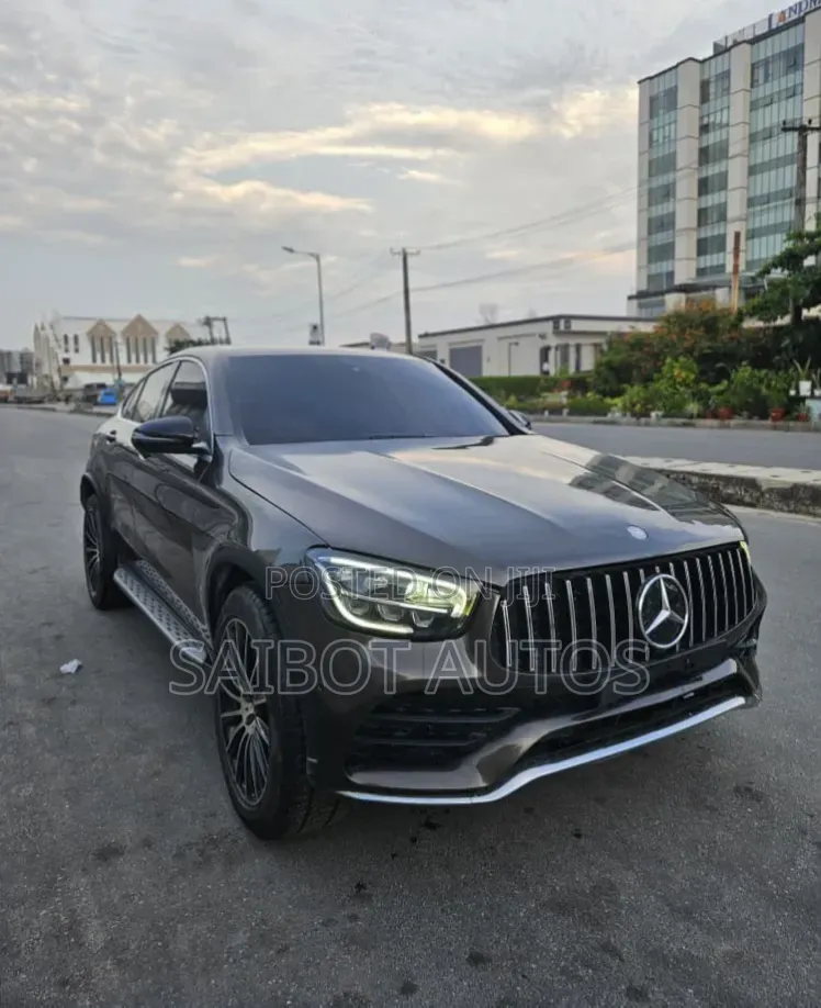 Mercedes-Benz GLC-Class 2017 Brown
