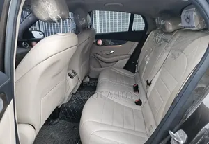 Mercedes-Benz GLC-Class 2017 Brown