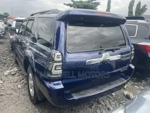 Toyota 4-Runner Limited V8 2008 Blue