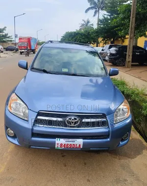Toyota RAV4 2008 Blue