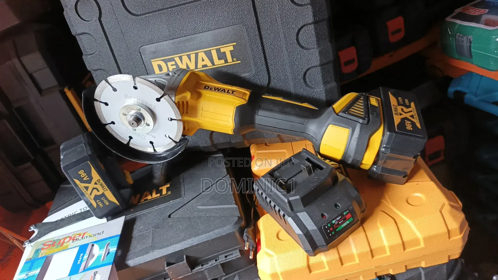 DeWalt Cordless Brushless Angle Grinder 115mm 96v