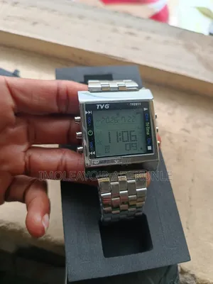 Mens Digital Chain Wristwatch