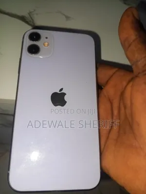 Apple iPhone 11 64 GB Silver