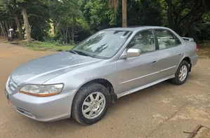 Honda Accord 2002 Silver