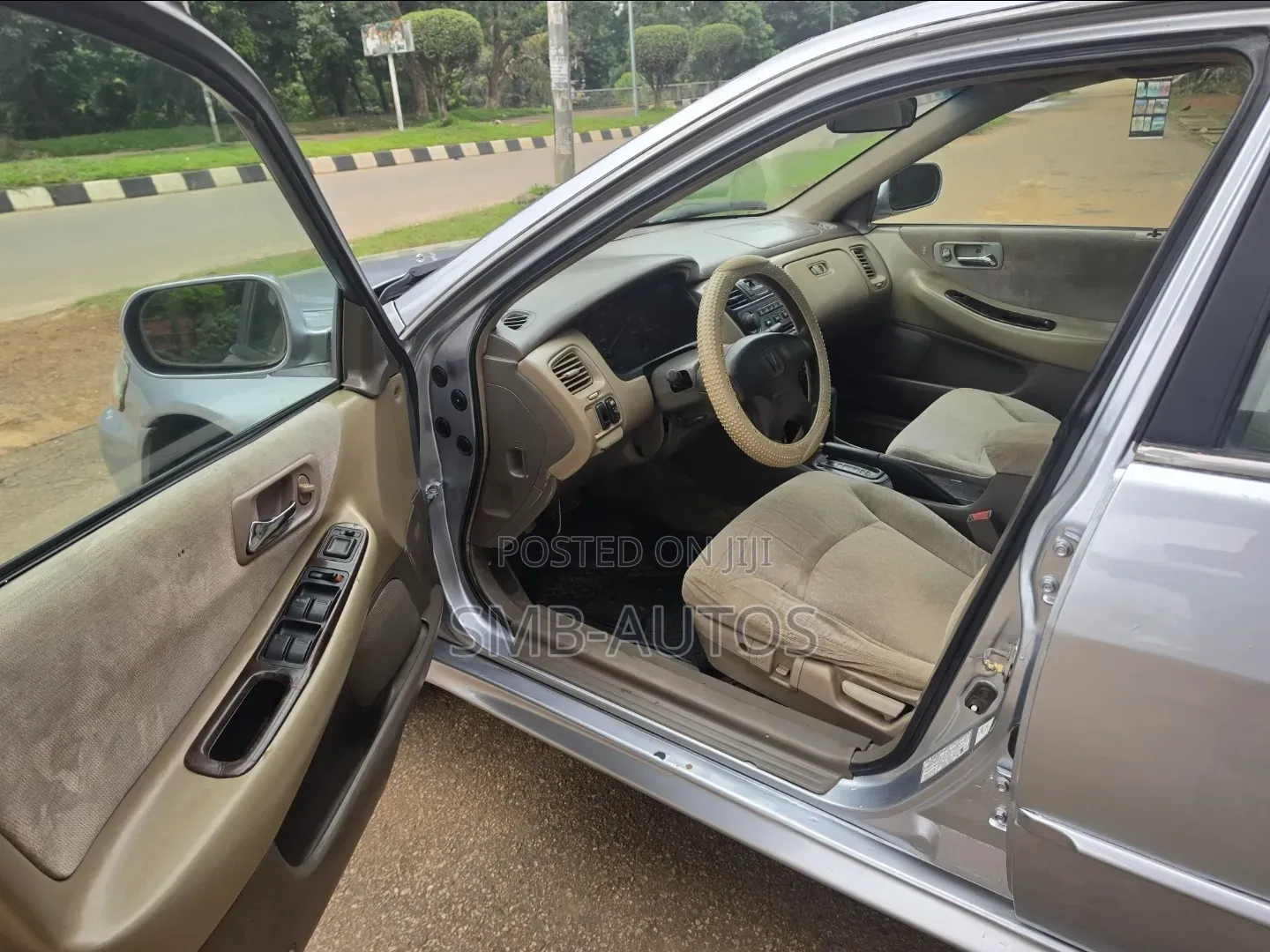 Honda Accord 2002 Silver