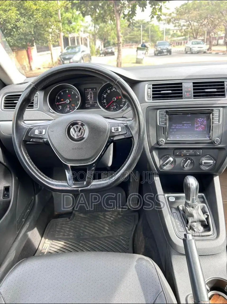 Volkswagen Jetta 2017 Red
