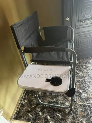 Professional Single Tray Make-Up Chair