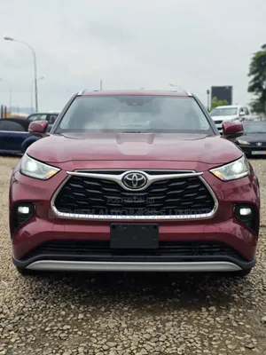 Toyota Highlander 2021 Red