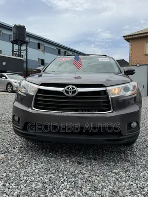 Toyota Highlander XLE 4dr SUV (3.5L 6cyl 6A) 2015 Gray