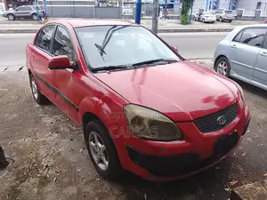 Kia Rio 1.3 LS 2009 Red