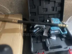 Original Battery Concrete Vibrator Machine