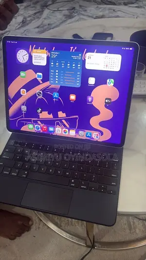 Apple iPad Pro 12.9 (2022) 512 GB Silver