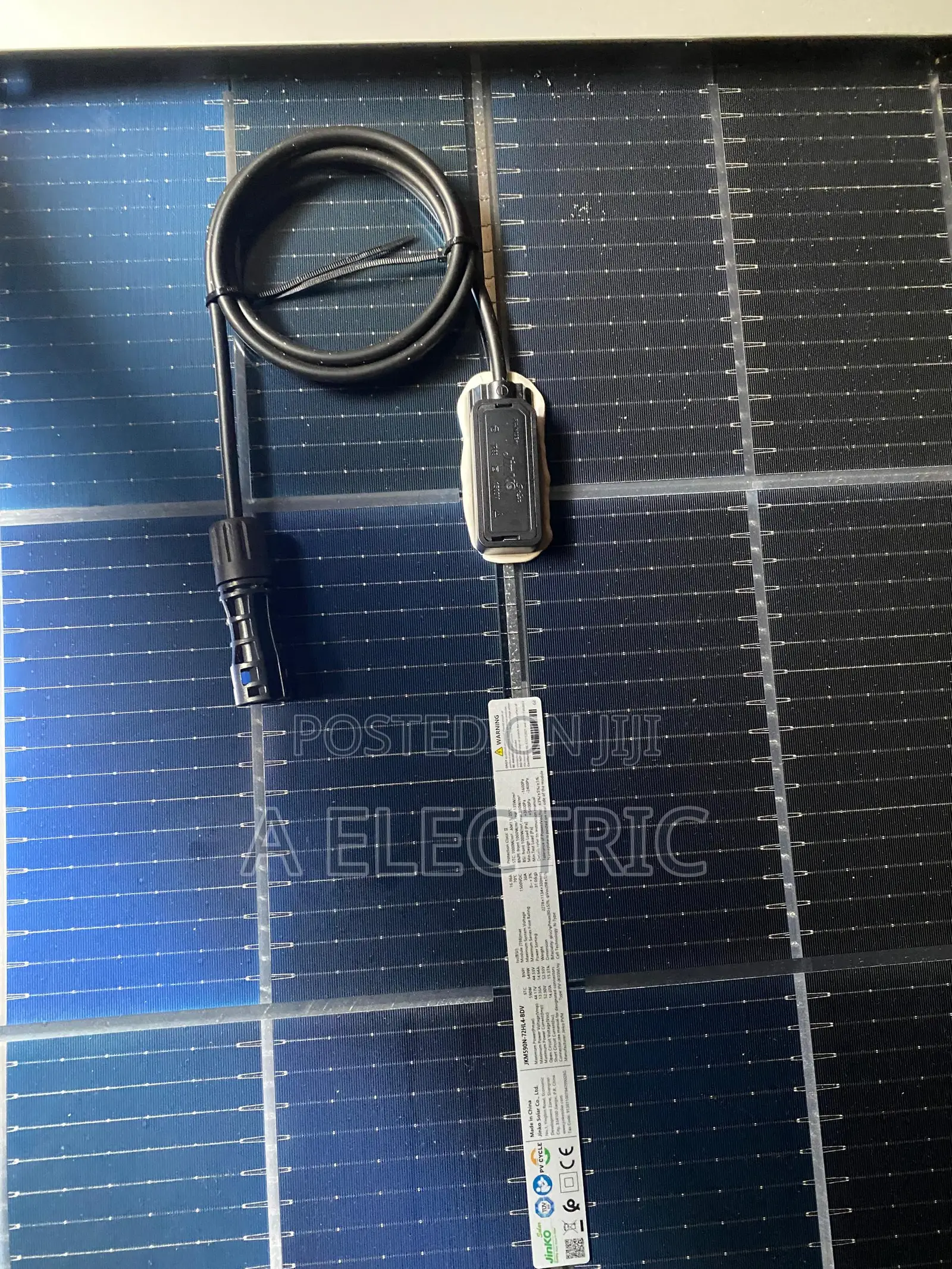 590 Watts Jinko Solar Panel – Bifacial