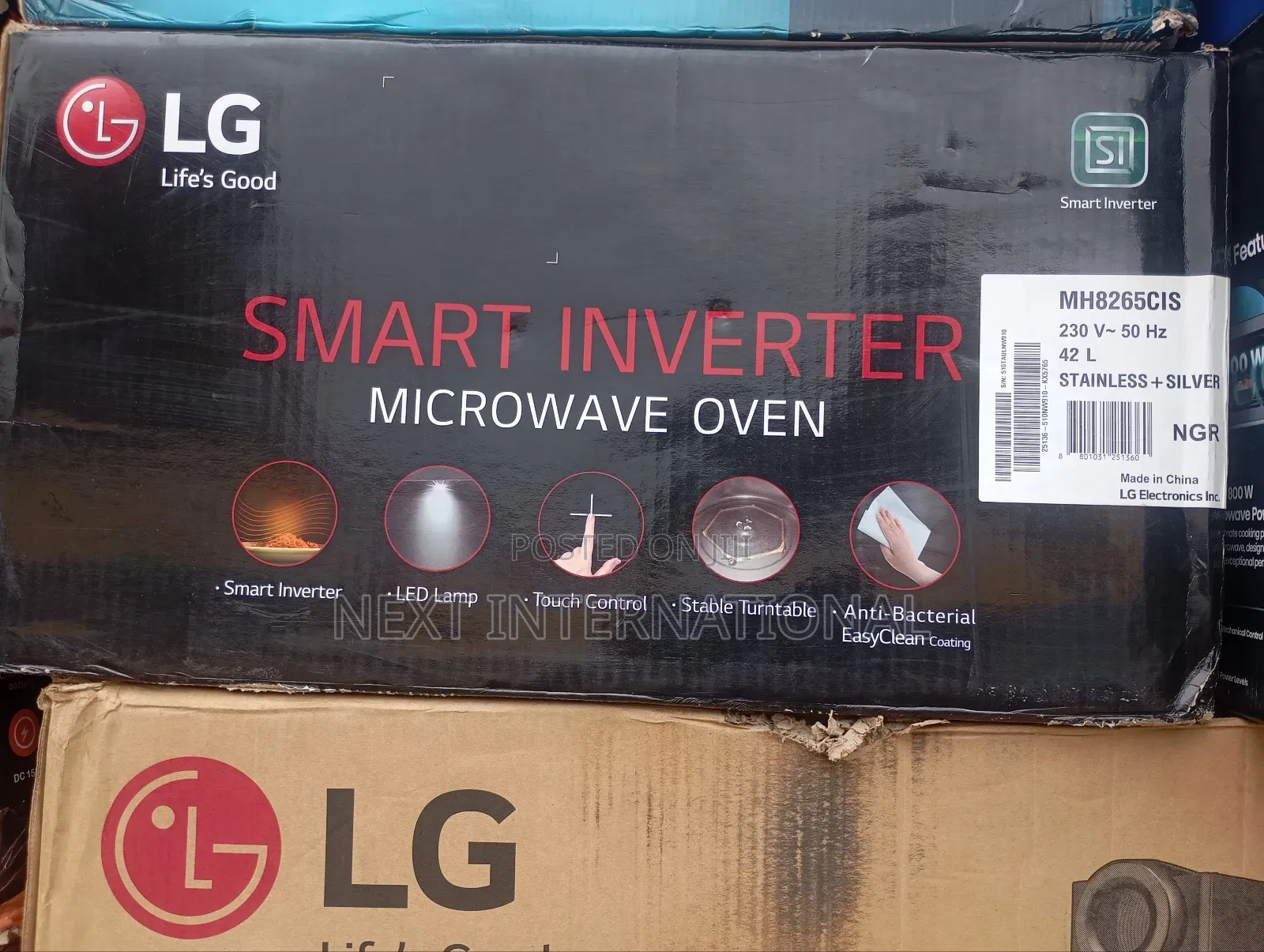 LG 42L Smart Inverter Microwave Oven
