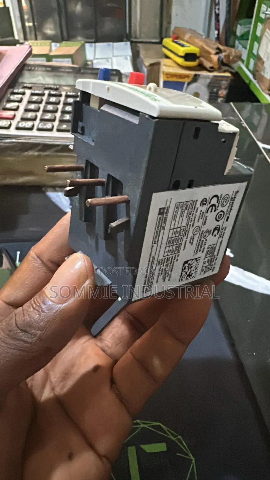 Schneider Electric Relay