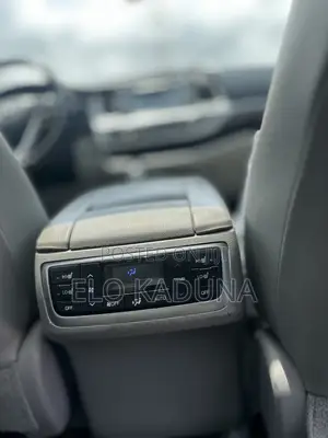 Toyota Highlander 2019 Silver