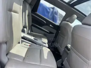 Toyota Highlander 2019 Silver