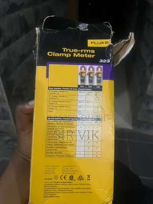 Fluke 323 True-RMS Clamp Meter