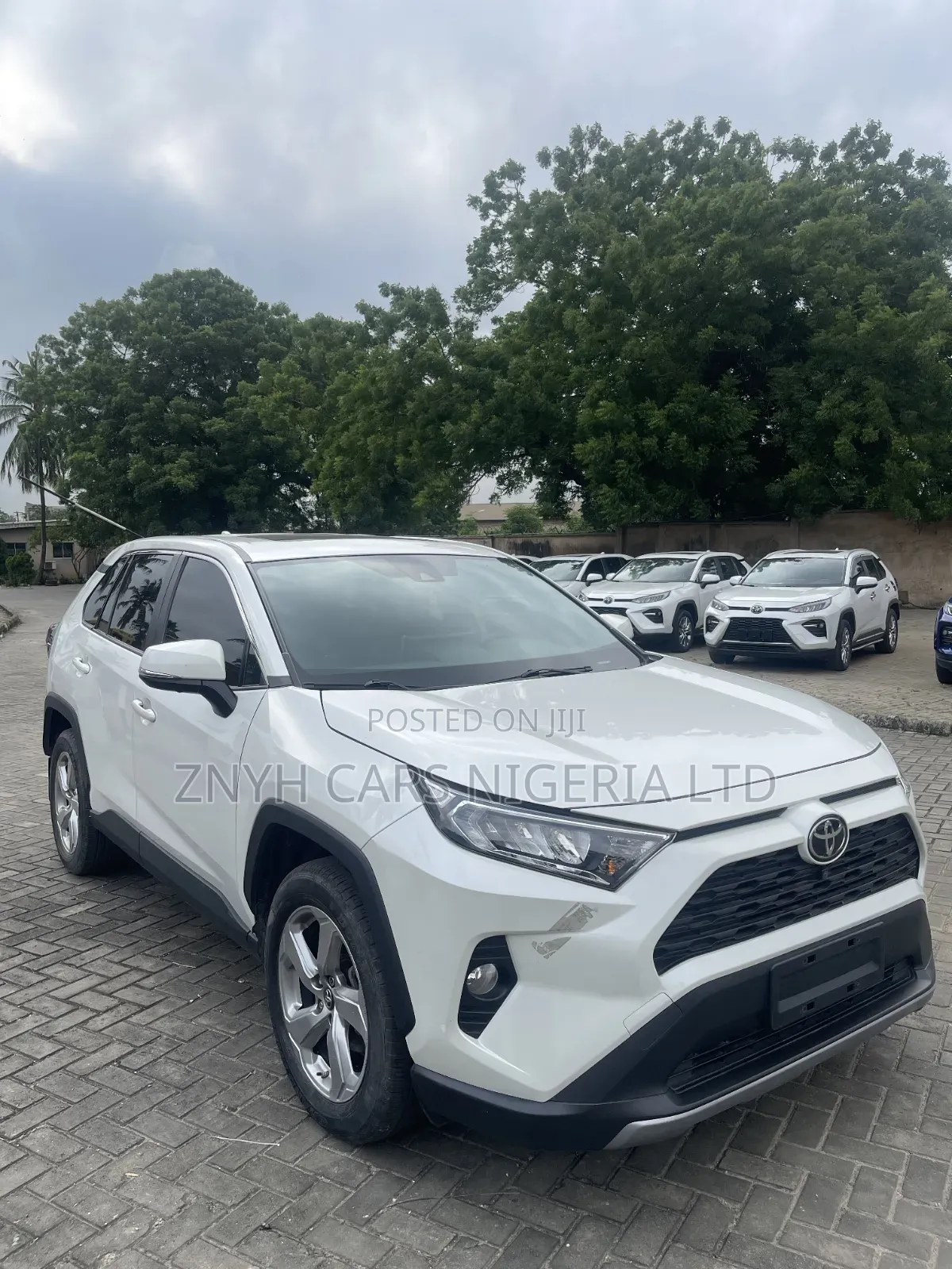 Toyota RAV4 2020 White