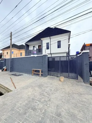 4bdrm Duplex in GRA Phase 1 for sale