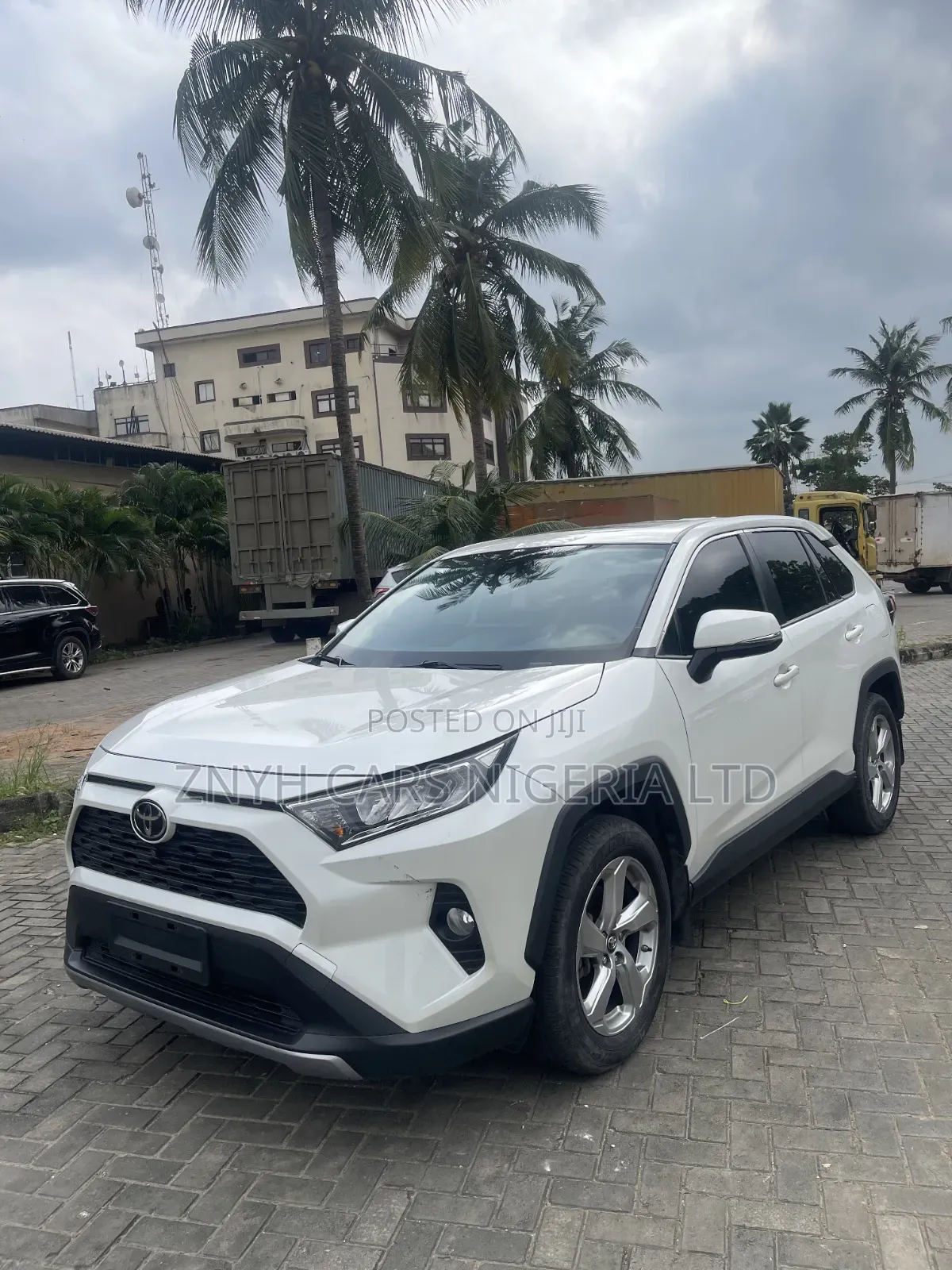 Toyota RAV4 2020 White