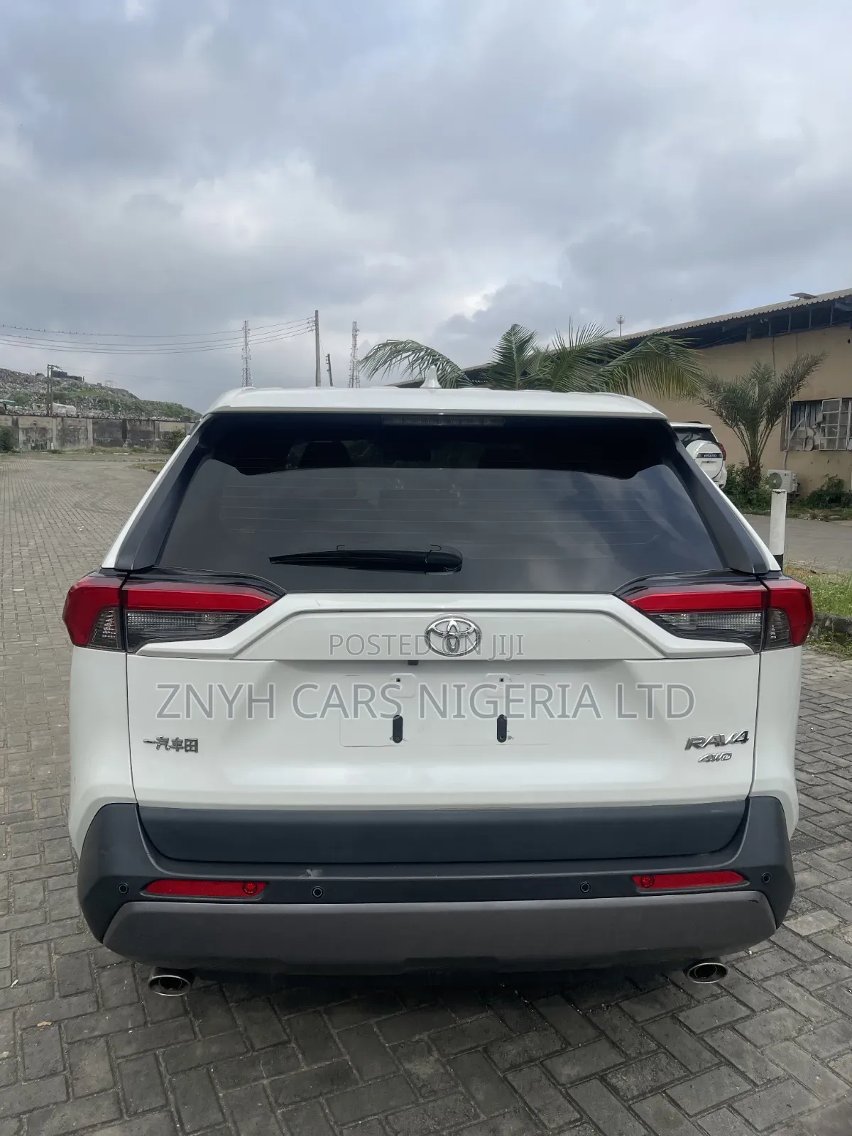 Toyota RAV4 2020 White
