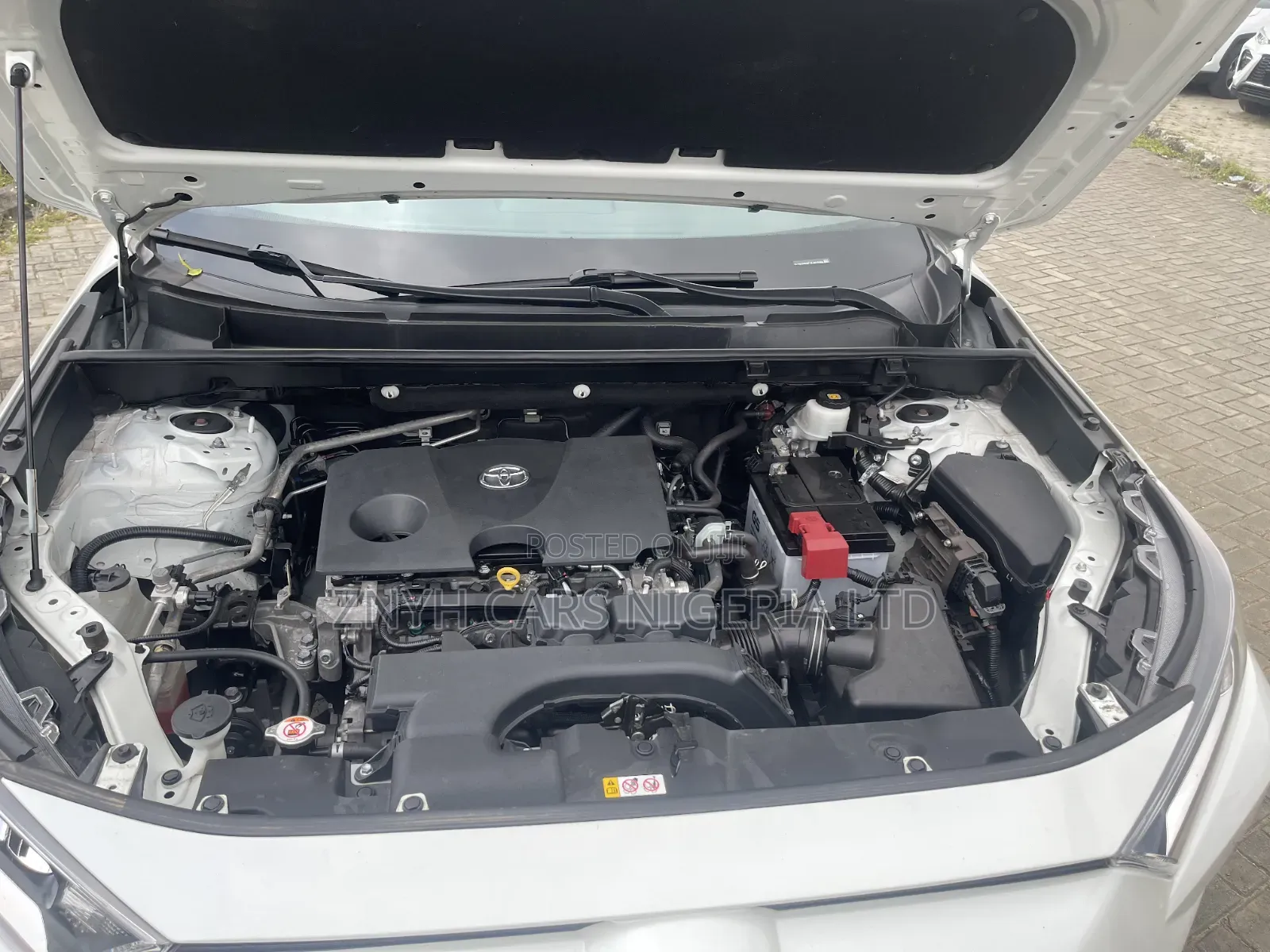 Toyota RAV4 2020 White