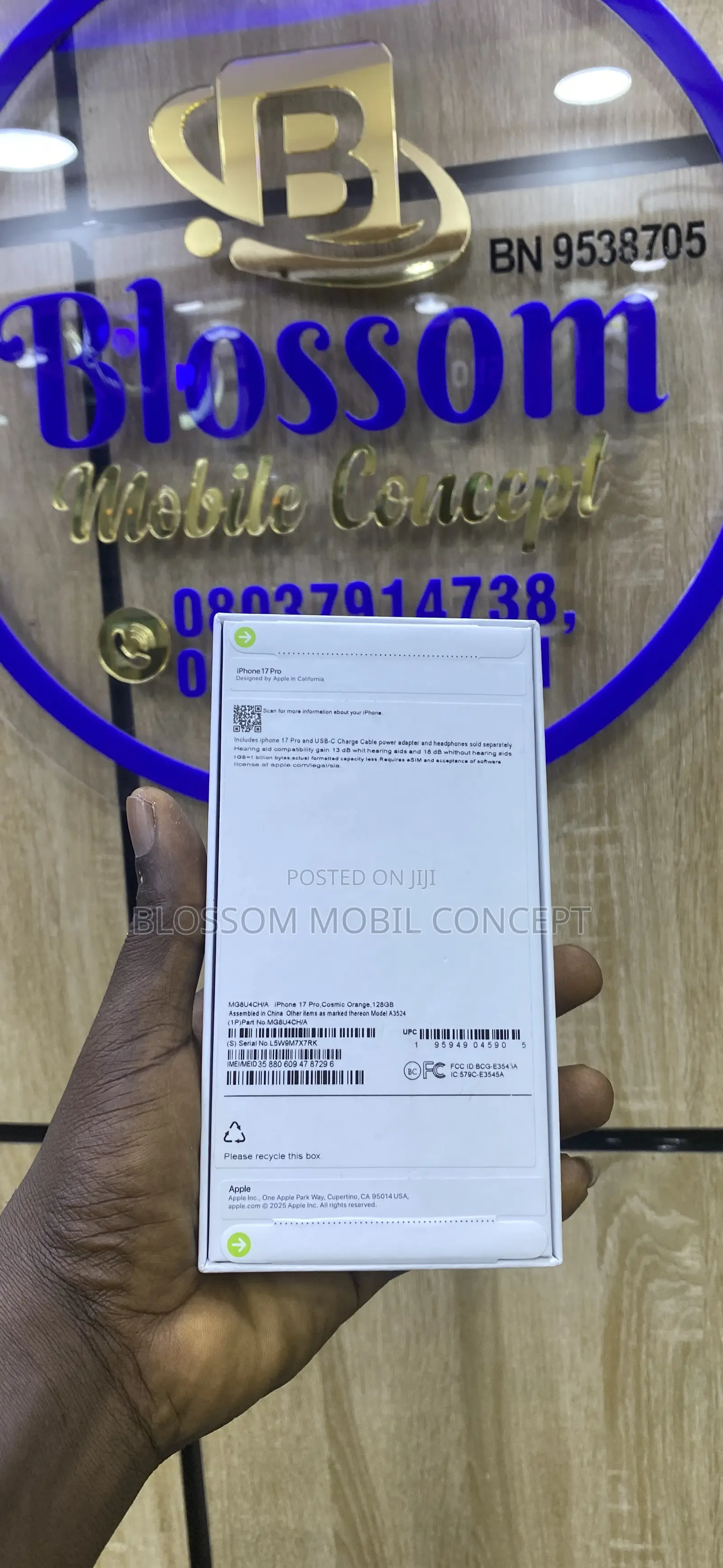New Apple iPhone XR 128 GB Orange