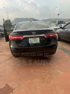 Toyota Avalon Limited 4dr Sedan (3.5L 6cyl 6A) 2014 Black