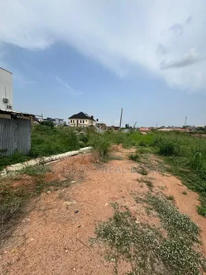 406 SQM Residential Land for Sale at Carlton Gate Estate