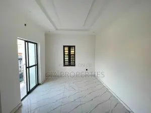 3bdrm Apartment in Gbagada for rent
