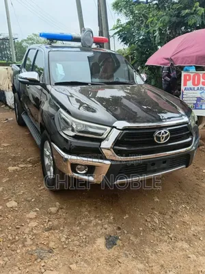 Toyota Hilux 2017 Black