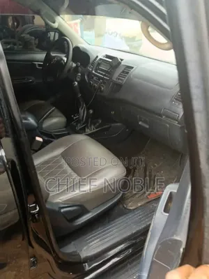 Toyota Hilux 2017 Black