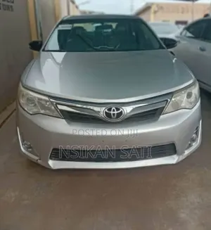 Toyota Camry 2013 Silver