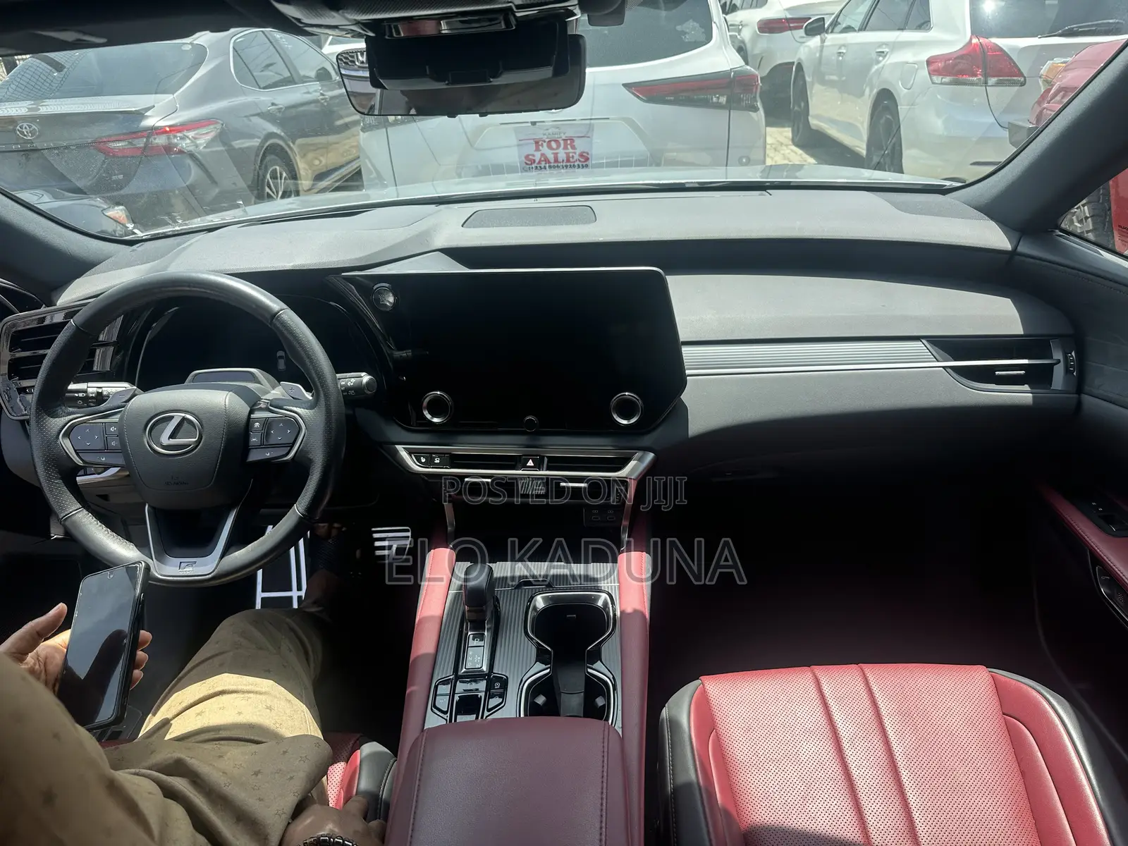 Lexus RX 2025 Silver