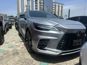 Lexus RX 2025 Silver