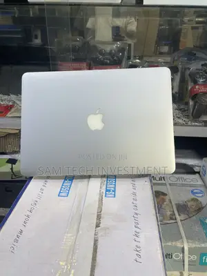 Laptop Apple MacBook Air 2015 4GB Intel Core i5 SSD 128GB