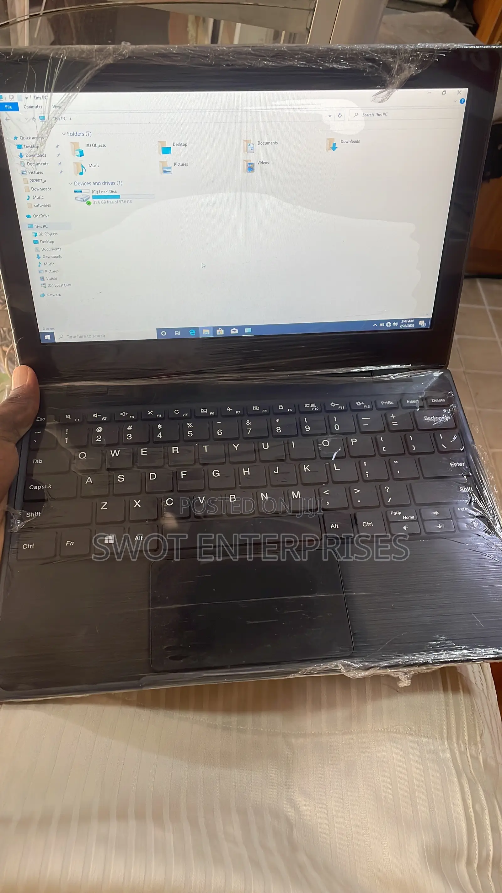 Laptop Lenovo 100e 4GB AMD SSD 640GB