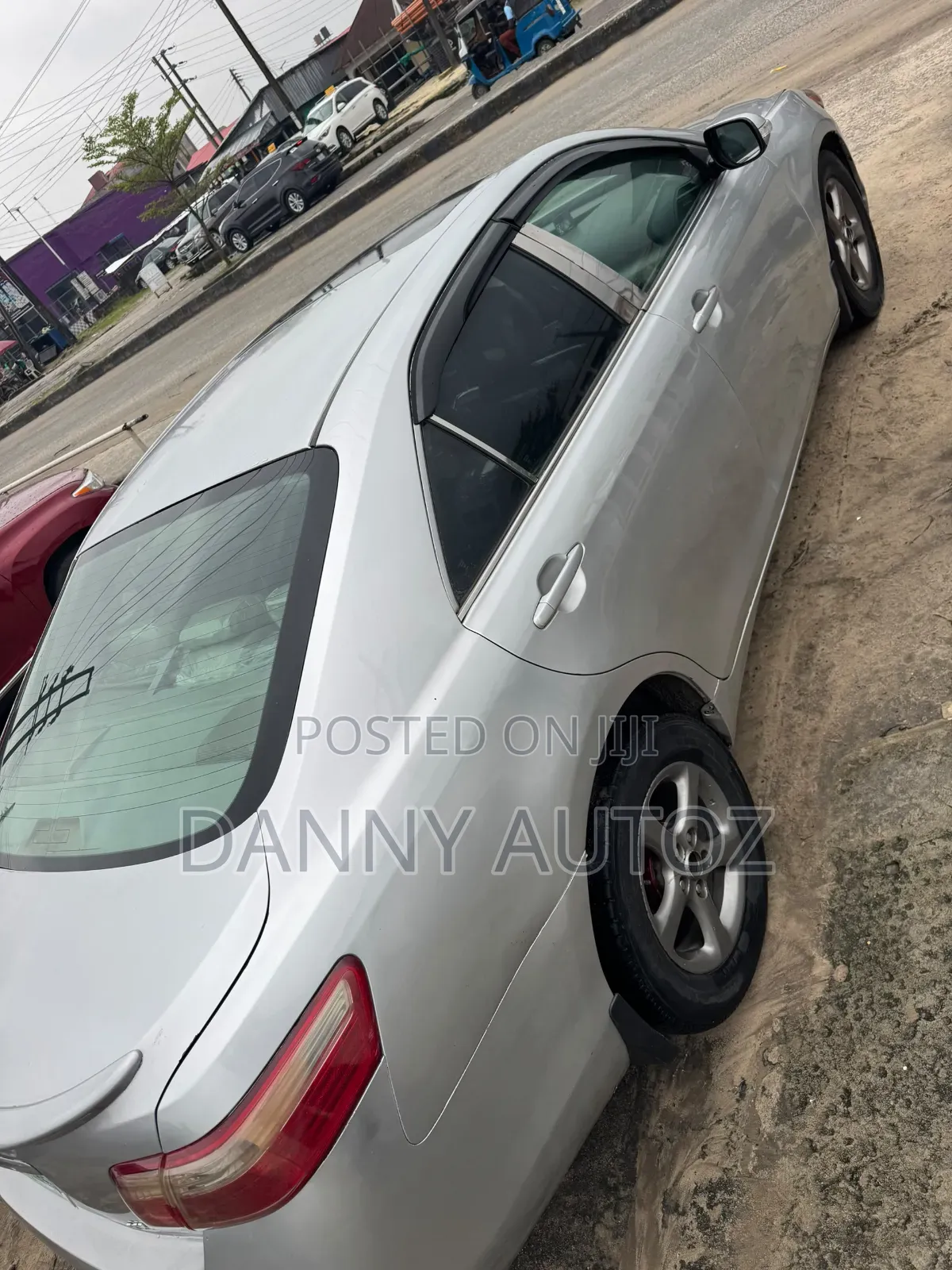 Toyota Camry 2010 Silver