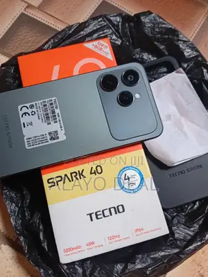 Tecno Spark 40 128 GB Gray
