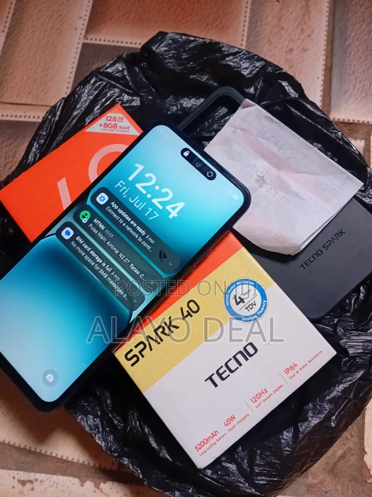 Tecno Spark 40 128 GB Gray
