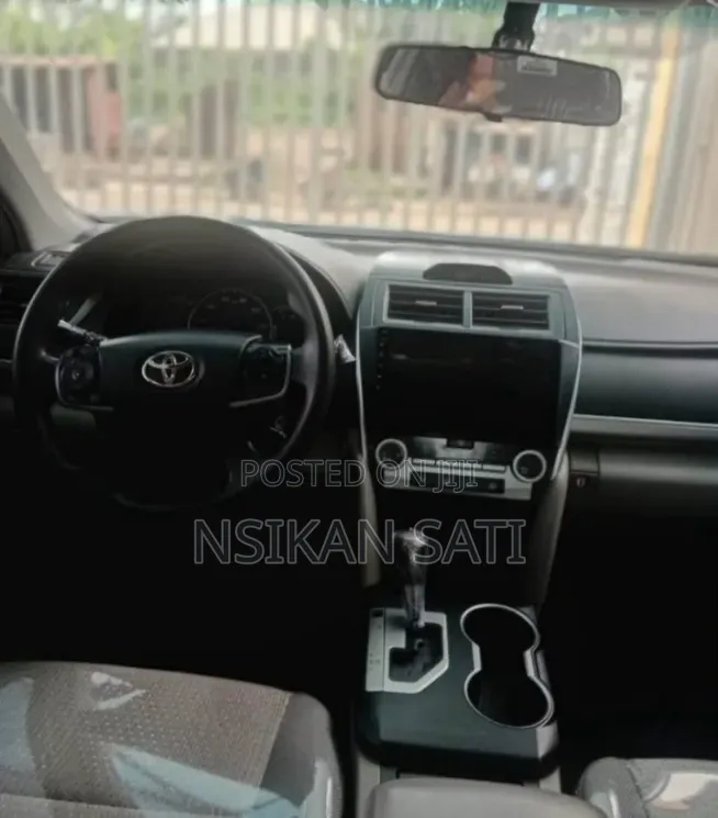 Toyota Camry 2013 Silver