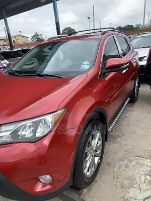 Toyota RAV4 XLE 4dr SUV (2.5L 4cyl 6A) 2014 Red