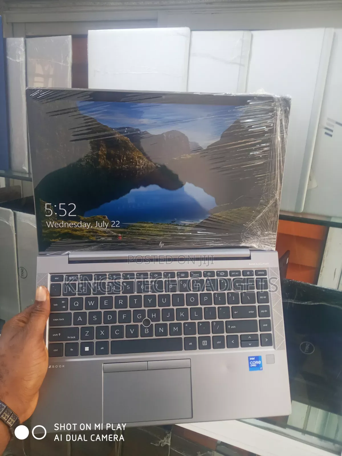Laptop HP ZBook Firefly G8 8GB Intel Core i7 SSD 256GB