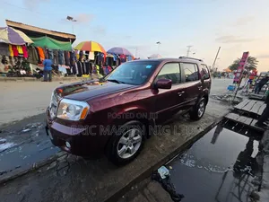 Honda Pilot 2010 Red