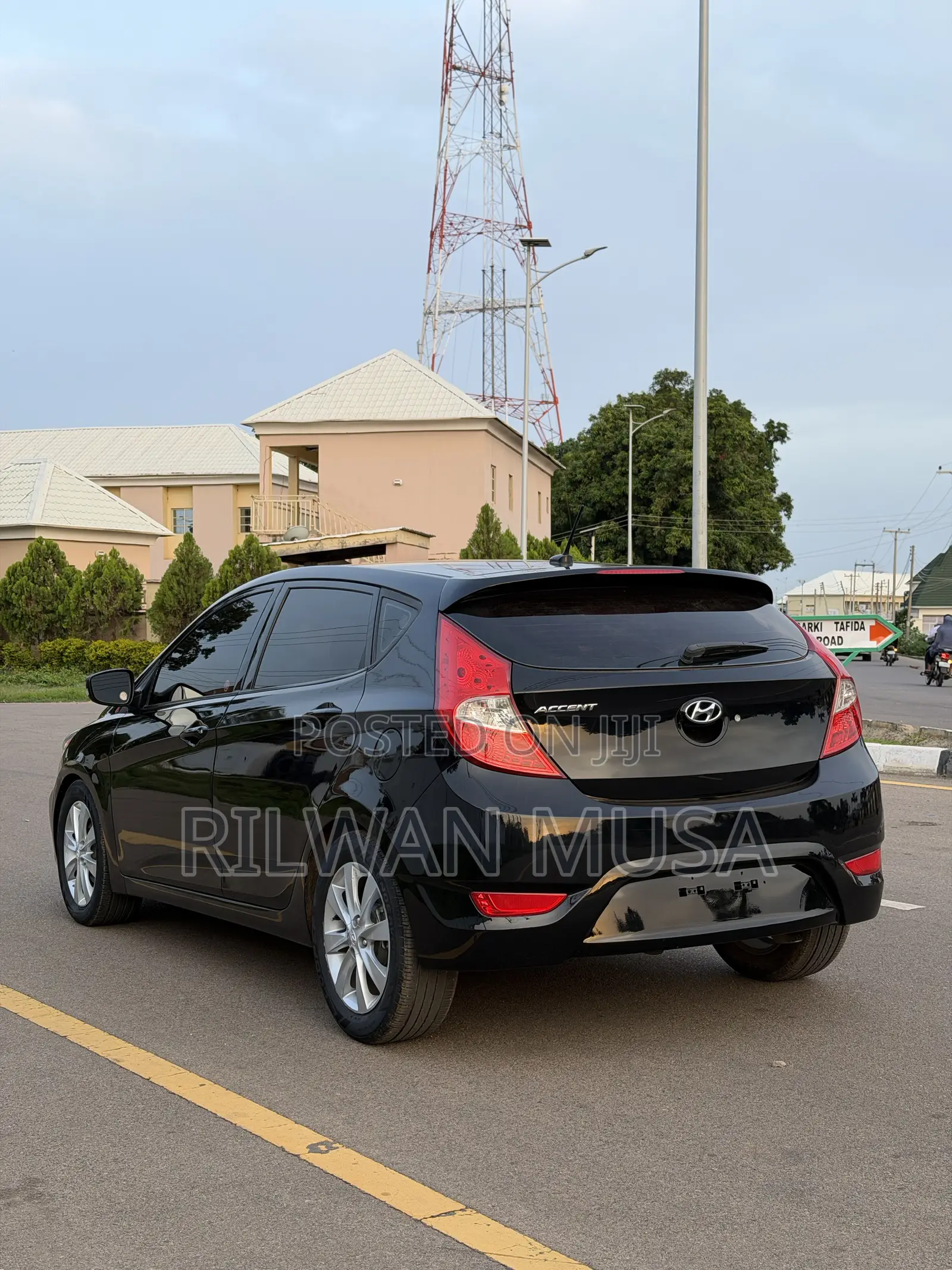 Hyundai Accent 2013 Black